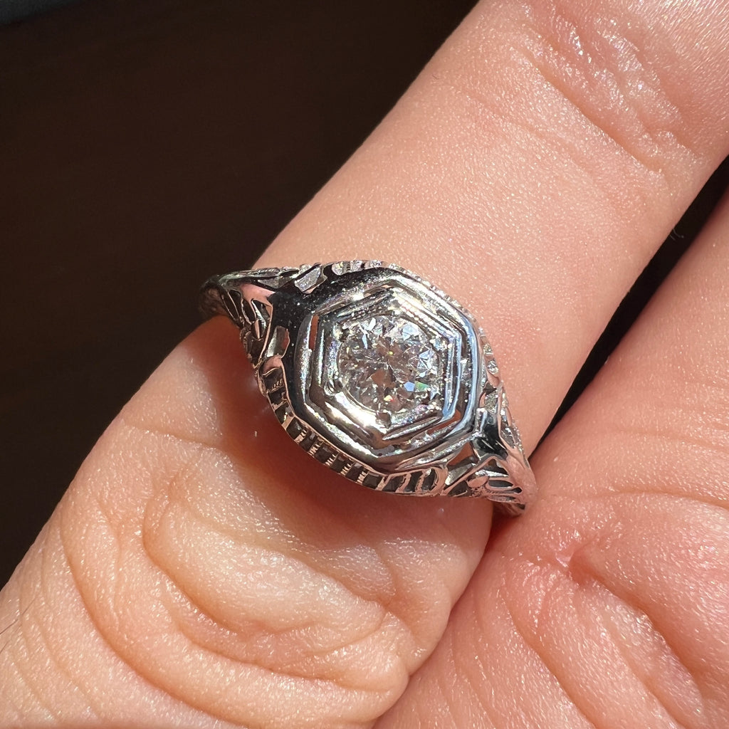 Art Deco Era Diamond Filigree Ring