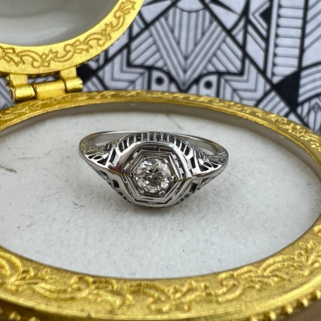 Art Deco Era Diamond Filigree Ring